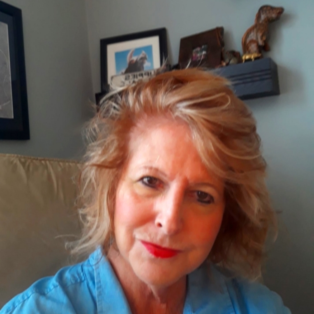 Meet your Posher, Lynn